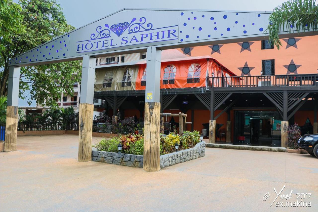 Hotel Saphir Abidjan Buitenkant foto