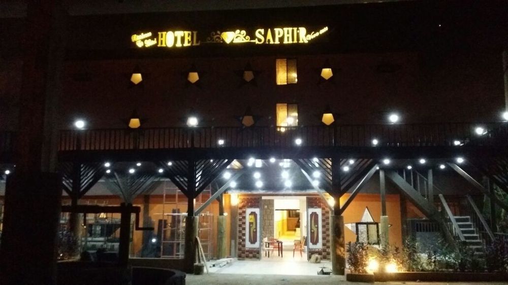 Hotel Saphir Abidjan Buitenkant foto